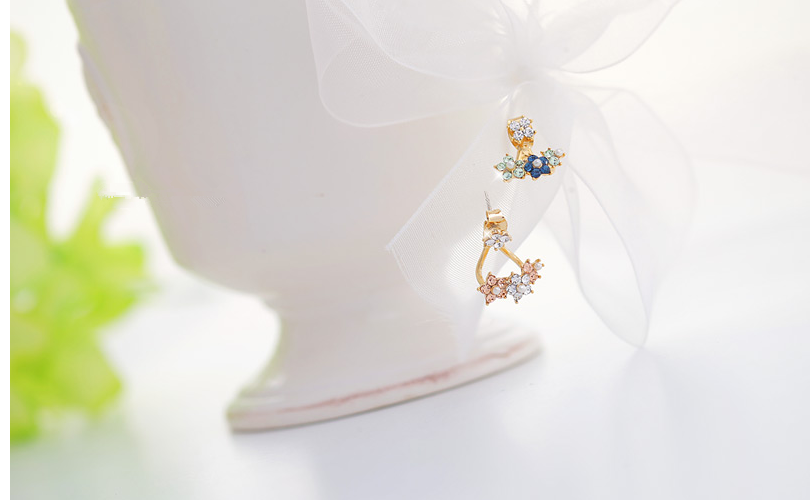 Gilrs In Flower Earring