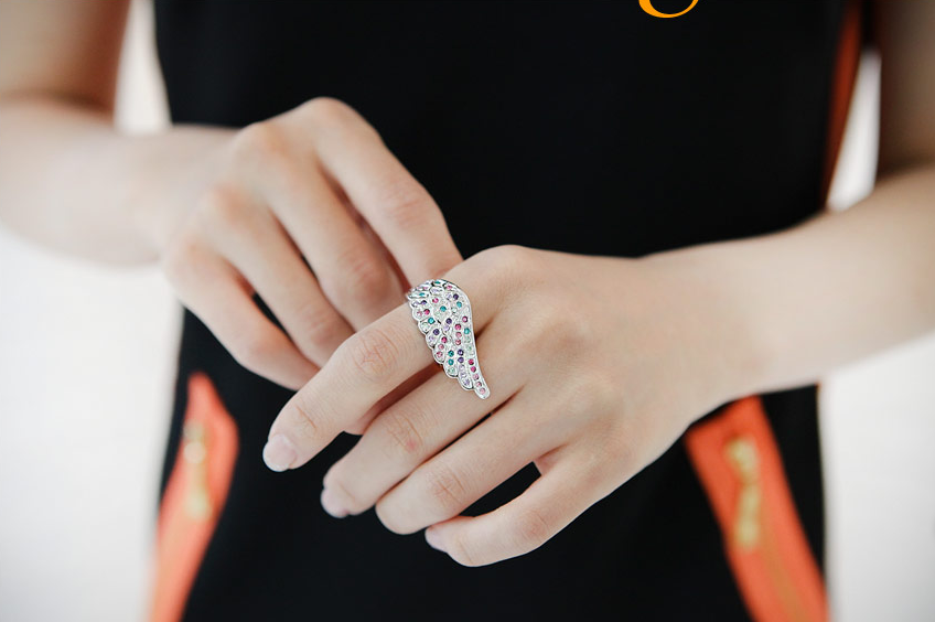 Wonderful Wing Ring