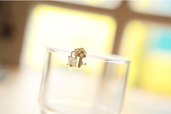 Key&Lock Earring